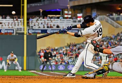 Twins’ Alex Kirilloff undergoes shoulder surgery